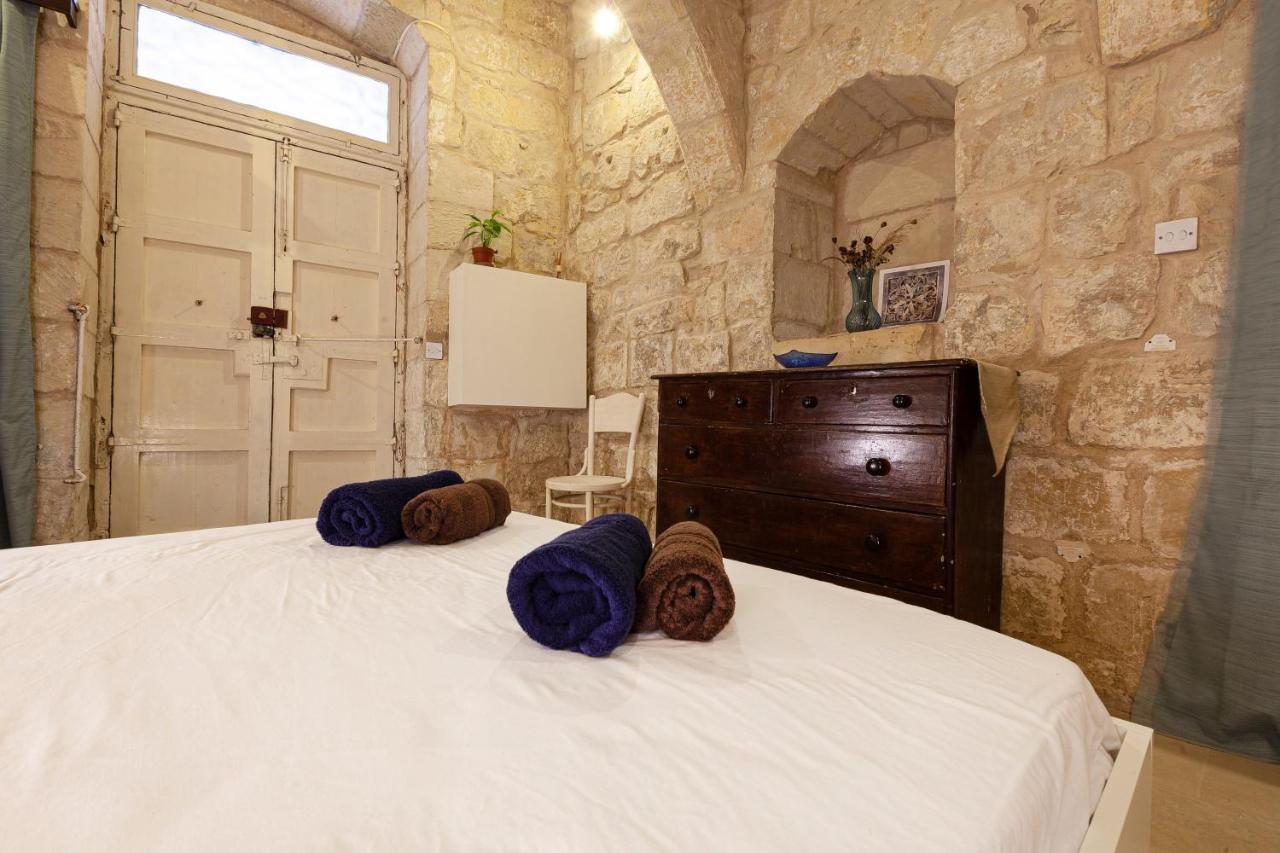 Вилла Brg34 - Historical Vittoriosa Townhouse Экстерьер фото