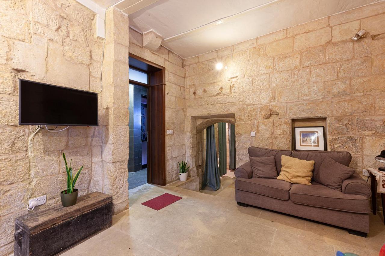 Вилла Brg34 - Historical Vittoriosa Townhouse Экстерьер фото