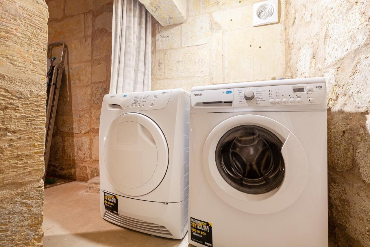 Вилла Brg34 - Historical Vittoriosa Townhouse Экстерьер фото
