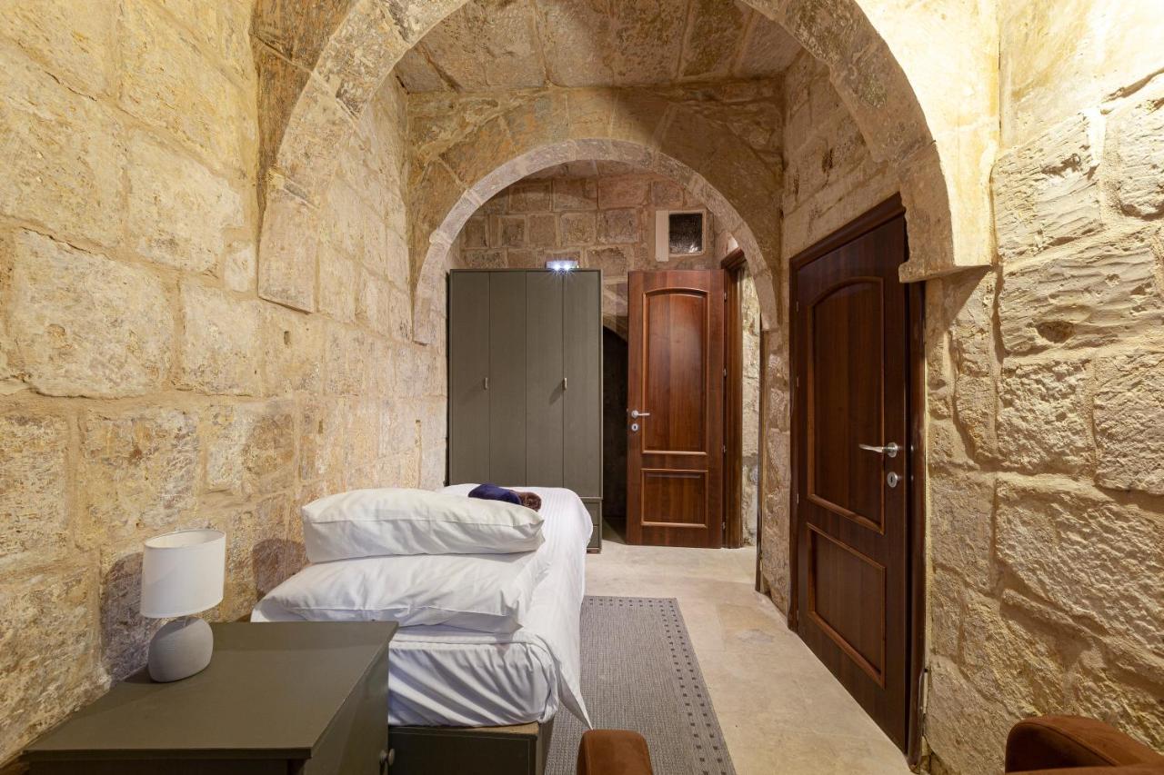Вилла Brg34 - Historical Vittoriosa Townhouse Экстерьер фото