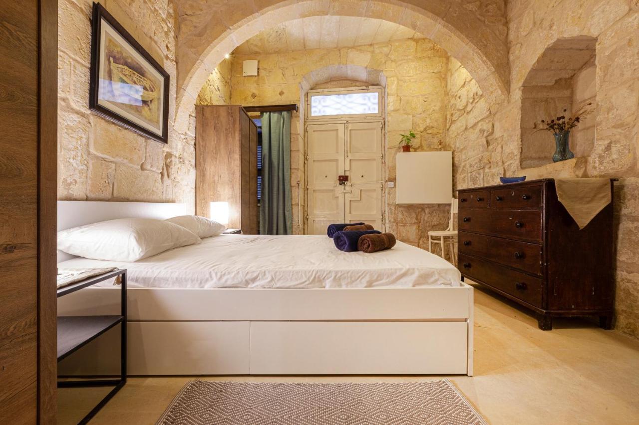 Вилла Brg34 - Historical Vittoriosa Townhouse Экстерьер фото